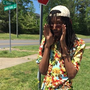 Meet your Posher, Chad